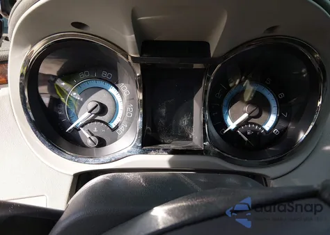 2011 Buick Lacrosse Cxl z USA, uszkodzony, nr VIN 1G4GD5GD0BF335165